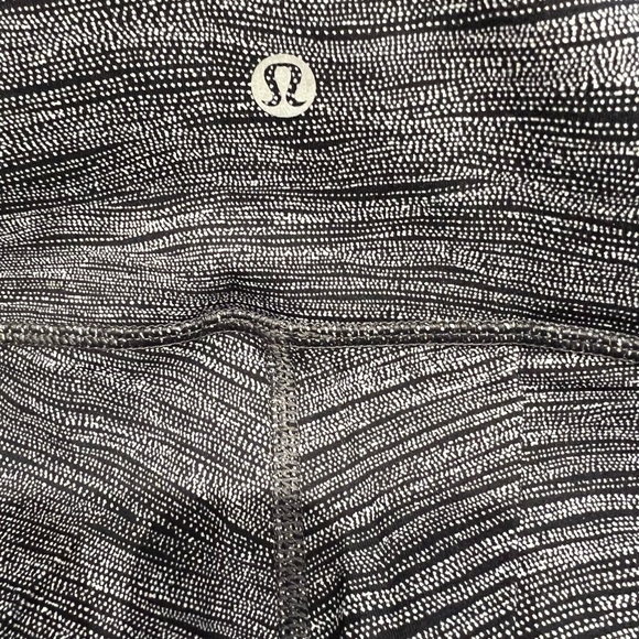 🩶Lululemon Wunder Under Crop Leggings Bit Point Ice Grey Black - Picture 7 of 7
